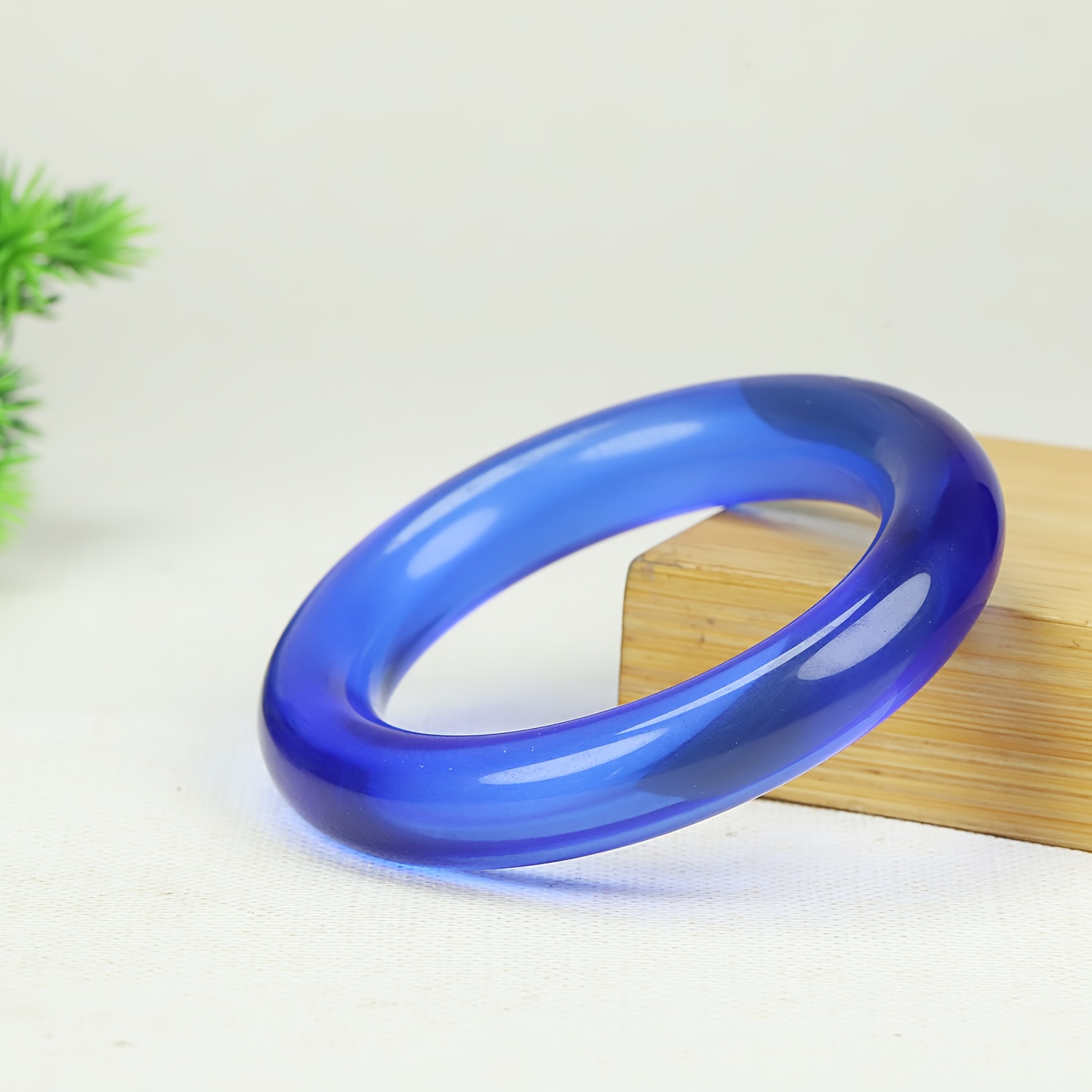 Unisex Ice Blue Natural Stone Bracelet, Popular Gift